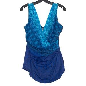 Lands End One Piece Swimsuit SlenderSuit Tummy Control Beachy Coastal Blue 18P